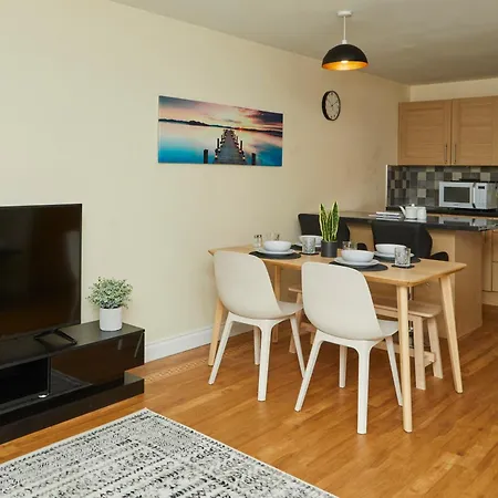 Stylish 2-Bedroom Apartment With Free Parking Halifax Exterior photo
