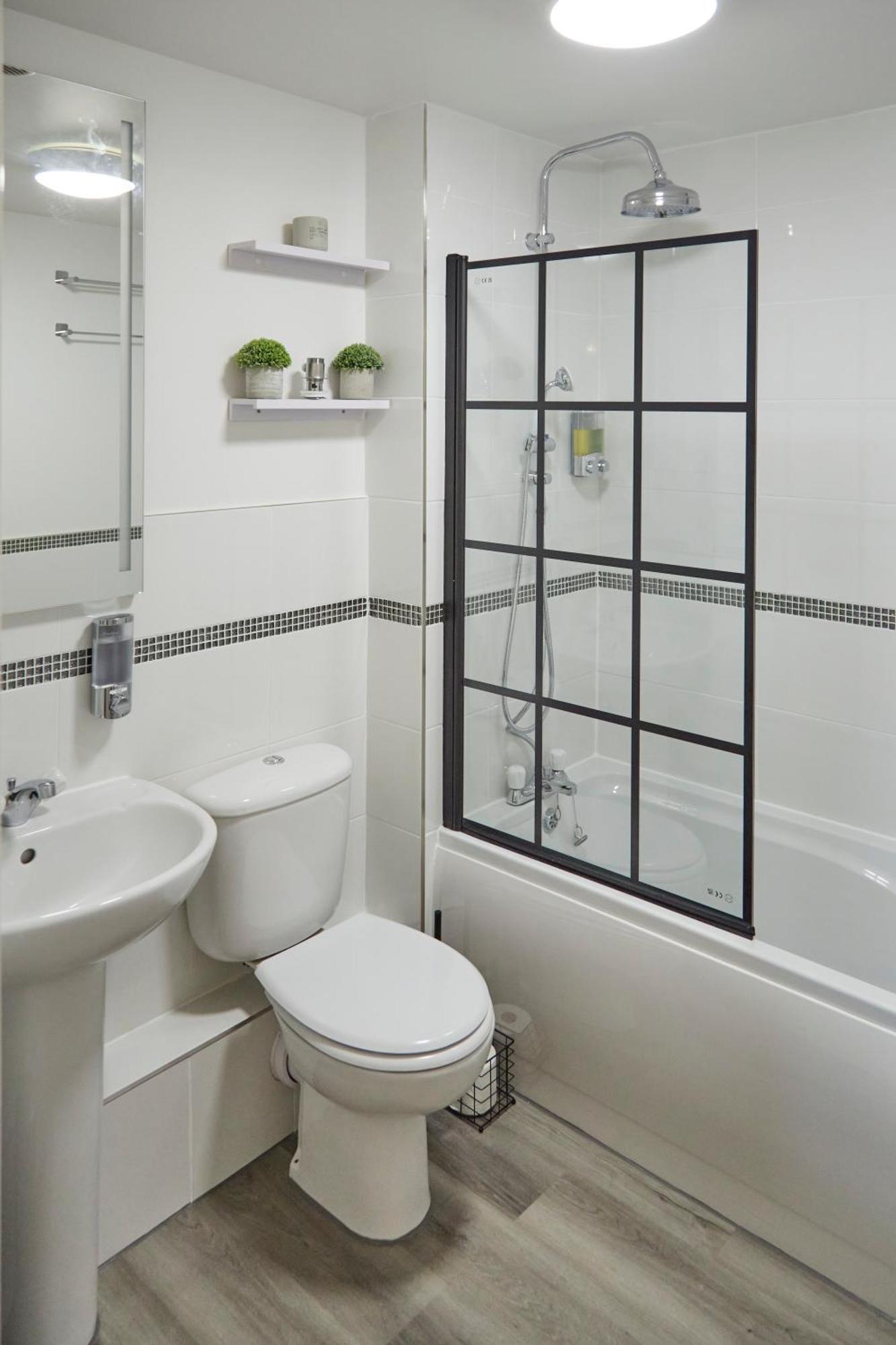 Stylish 2-bedroom With Free Parking